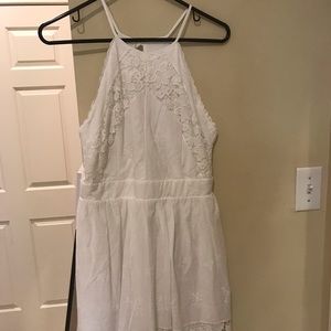 White Flowery Sun-Dress